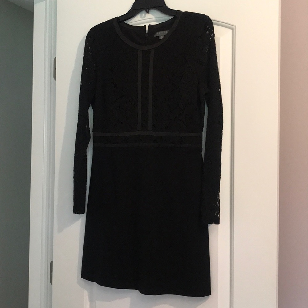 Highlife long sleeve dress